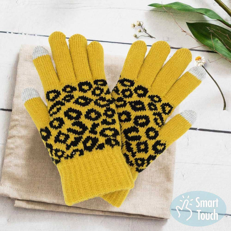 Leopard Patterned Smart Gloves