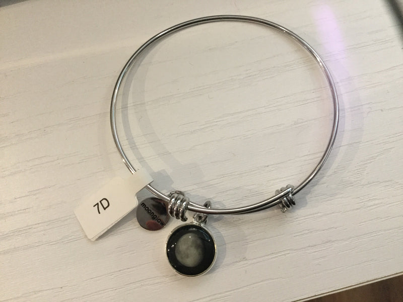 Moonglow- Bangle
